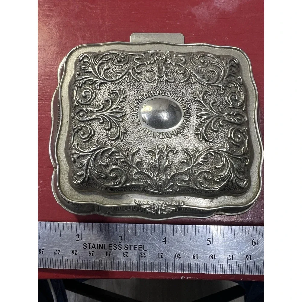 Vtg Unsigned Silverplated Trinket‎ Jewelry box